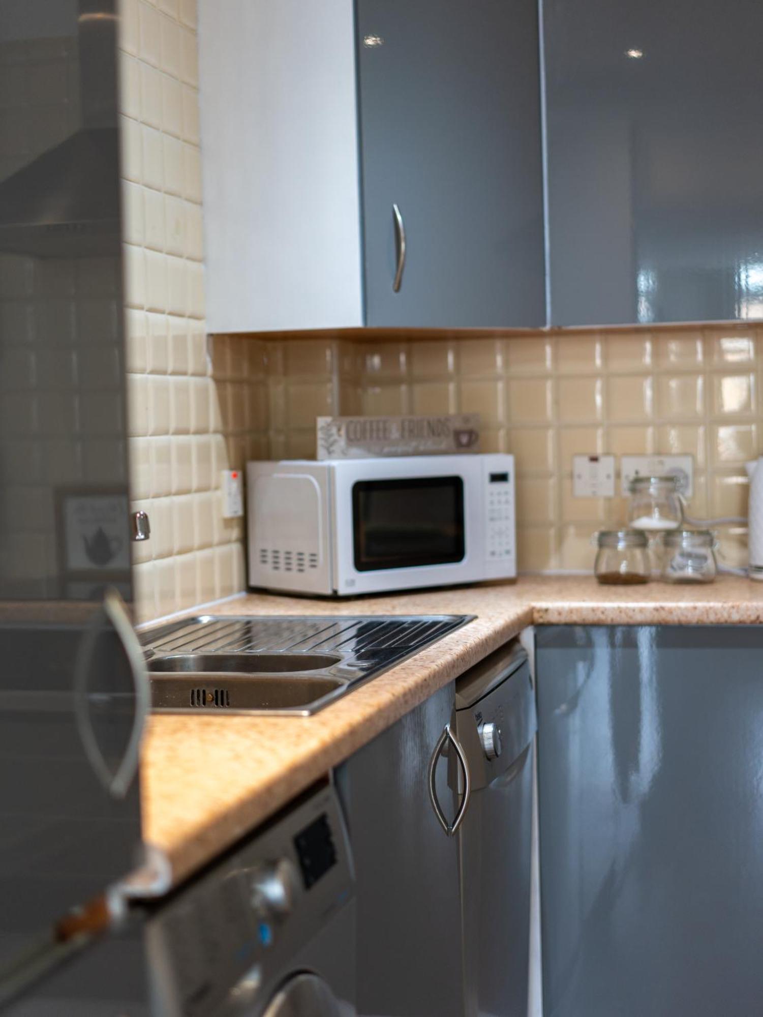 Movie House Executive Suite - Secure Free Parking بلفاست المظهر الخارجي الصورة